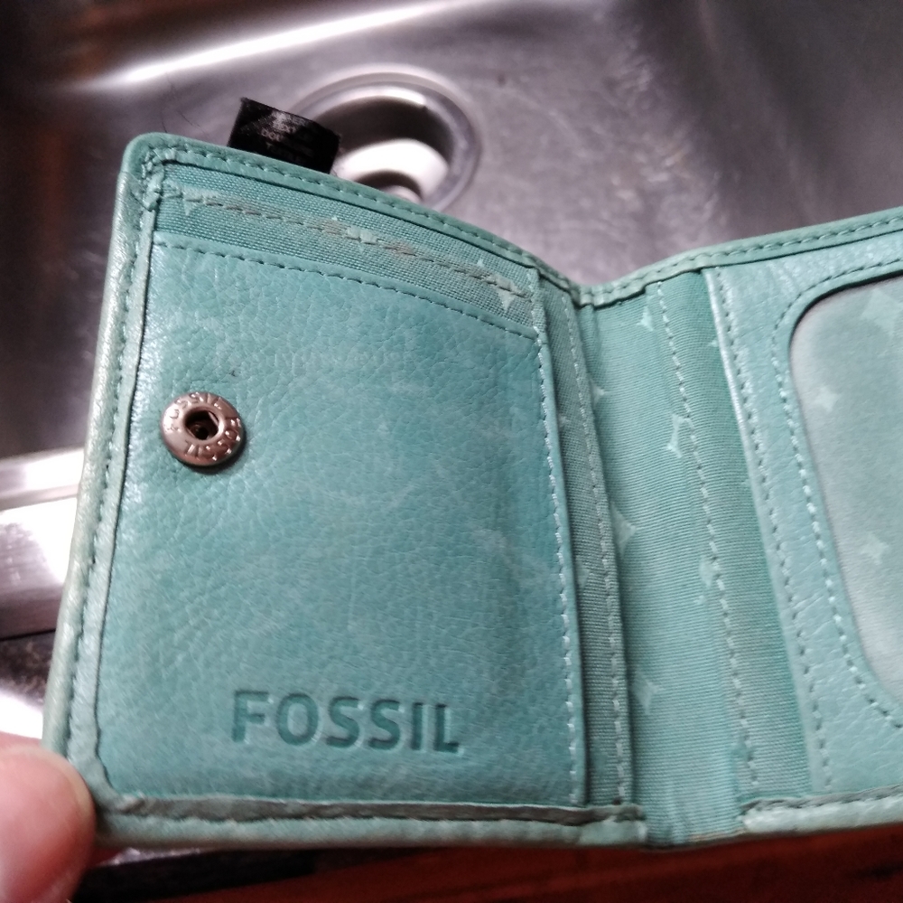 Wallet - Picture 2 of 3